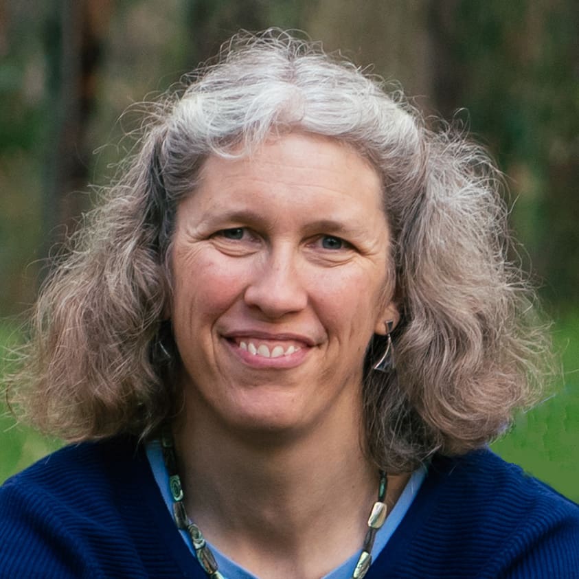 Dr Louise Simon
